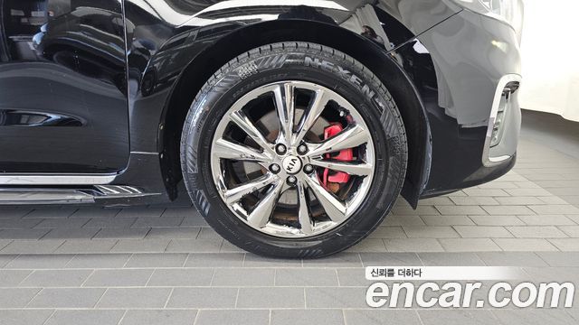 Kia Canival 2019 — photo 7