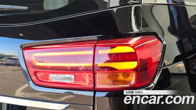 Kia Canival 2019 — photo 9