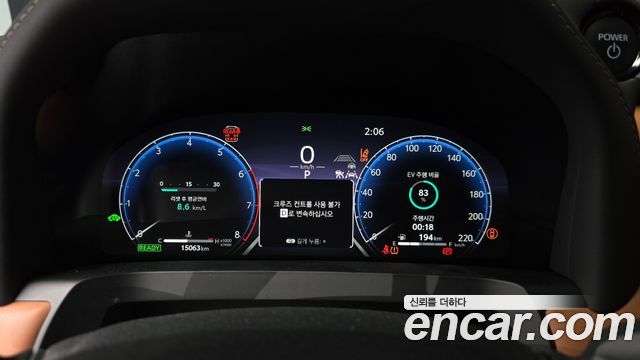 Toyota Alphard 2024 — photo 11