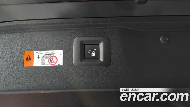 Toyota Alphard 2024 — photo 26