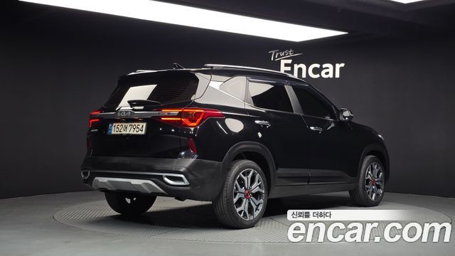 Kia Seltos 2023 — photo 2