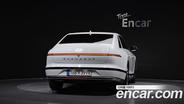 Hyundai Grandeur 2023 — photo 4
