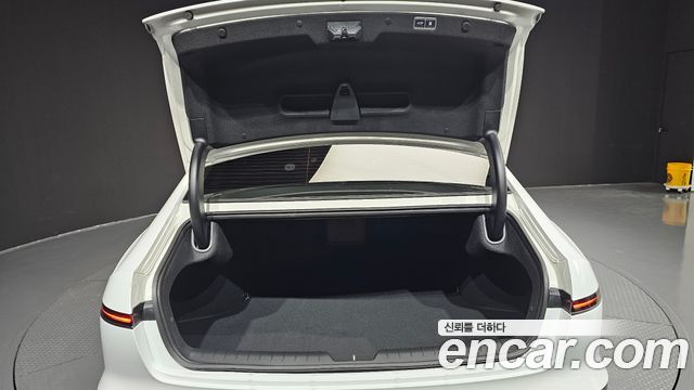 Hyundai Grandeur 2023 — photo 26