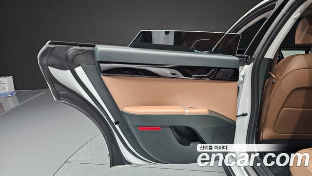 Hyundai Grandeur 2023 — photo 15