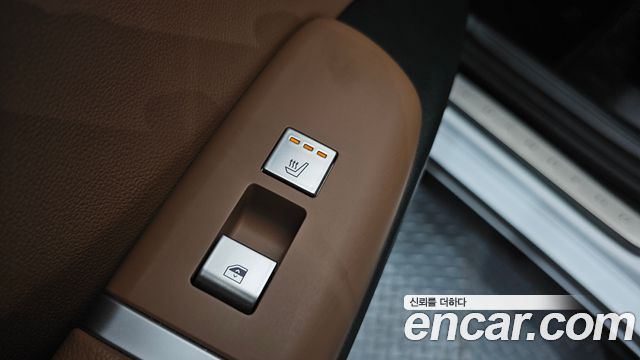 Hyundai Grandeur 2023 — photo 28