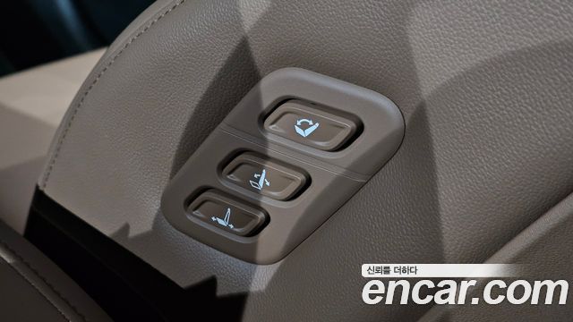 Hyundai Grandeur 2023 — photo 35