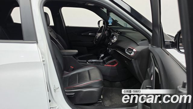 Chevrolet Korea Trailblazer 2021 — photo 16