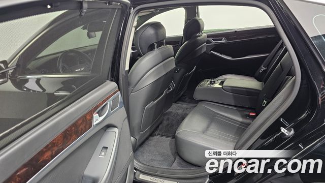 Hyundai Genesis 2015 — photo 11