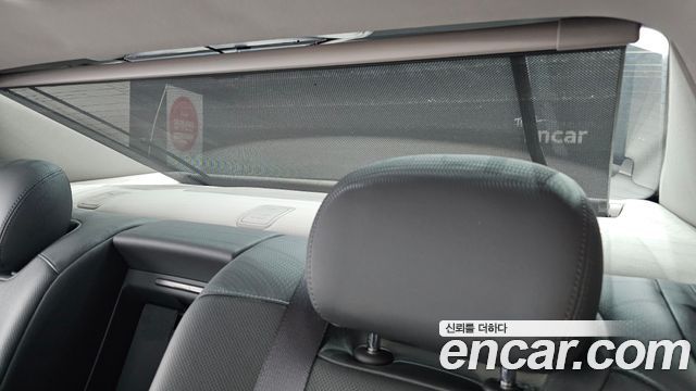 Hyundai Genesis 2015 — photo 18