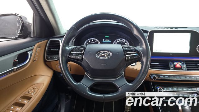Hyundai Grandeur 2018 — photo 12
