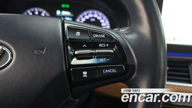 Hyundai Grandeur 2018 — photo 15