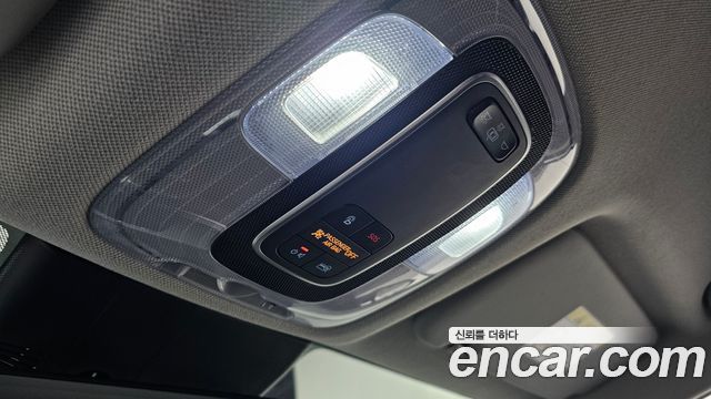 Hyundai AVANTE 2021 — photo 30