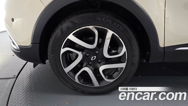Renault Korea QM3 2015 — photo 5