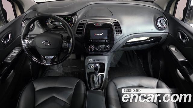 Renault Korea QM3 2015 — photo 7