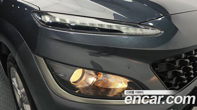 Hyundai Kona 2021 — photo 8