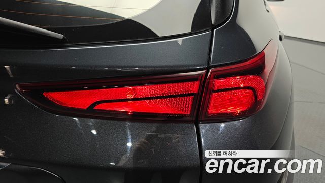 Hyundai Kona 2021 — photo 9