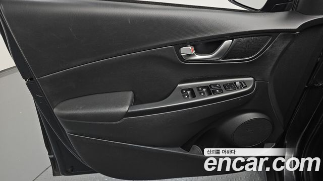 Hyundai Kona 2021 — photo 14