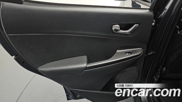 Hyundai Kona 2021 — photo 15