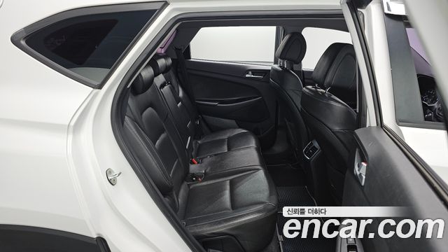 Hyundai Tucson 2016 — photo 11