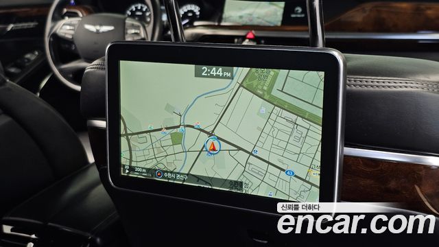 Genesis EQ900 2016 — photo 18