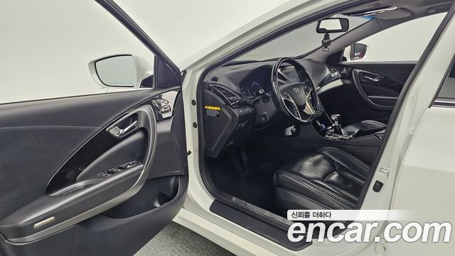 Hyundai Grandeur 2014 — photo 10