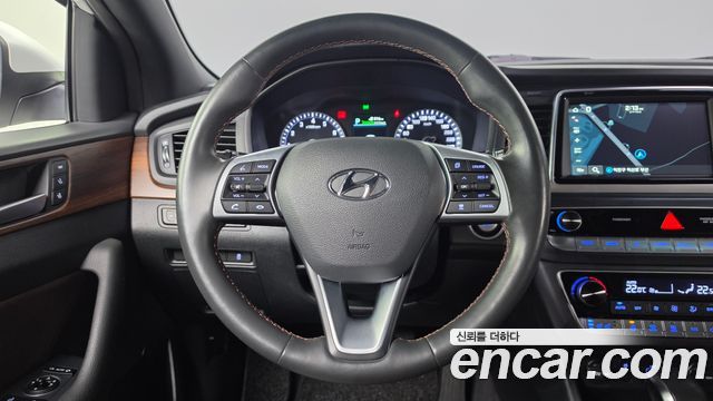 Hyundai Sonata 2019 — photo 20