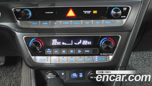 Hyundai Sonata 2019 — photo 26