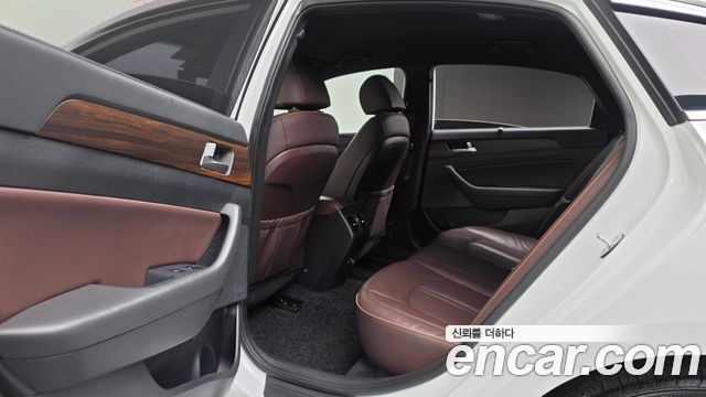 Hyundai Sonata 2019 — photo 30