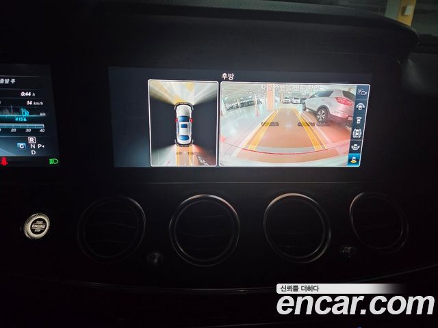 Mercedes-Benz E-Class 2017 — photo 10