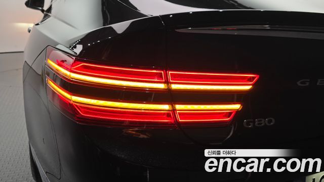 Genesis G80 2021 — photo 9