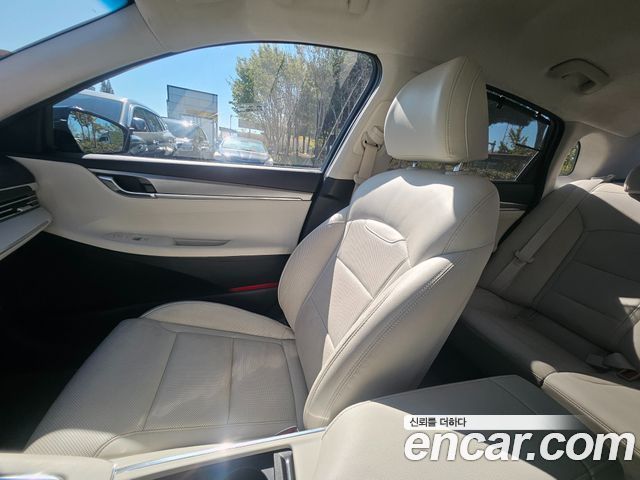 Hyundai Grandeur 2023 — photo 17