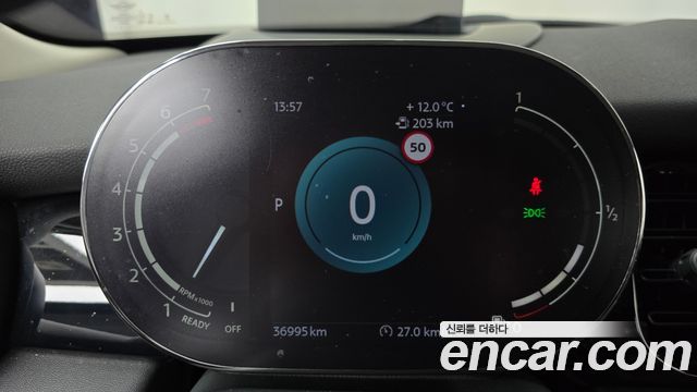 Mini Cooper 2024 — photo 11