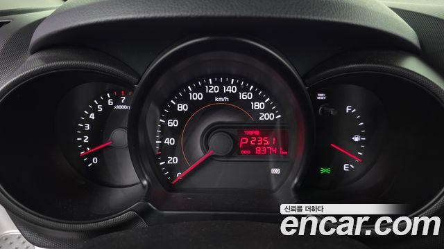 Kia RAY 2016 — photo 8