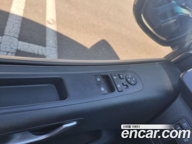 Hyundai Staria 2023 — photo 15