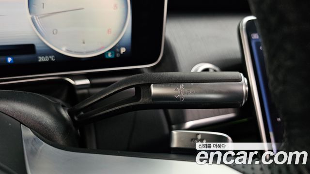 Mercedes-Benz S-Class 2022 — photo 12