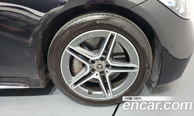 Mercedes-Benz S-Class 2022 — photo 7