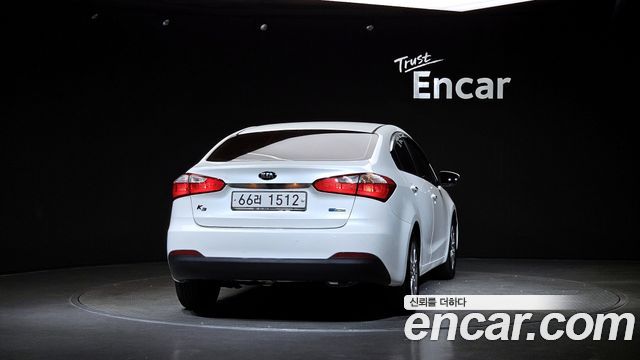 Kia K3 2015 — photo 4
