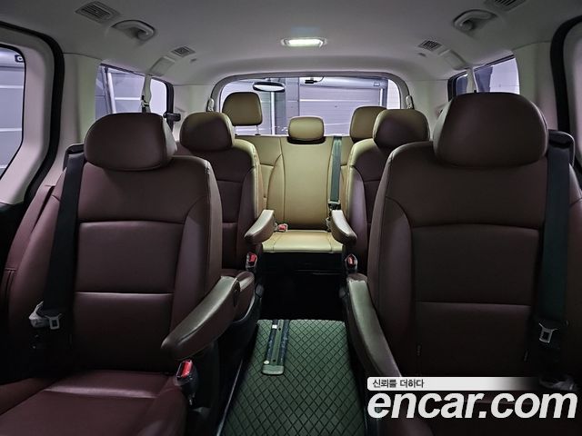 Hyundai Starex 2019 — photo 14