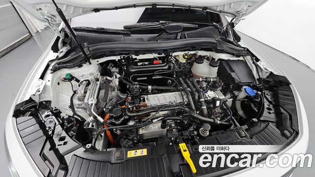 Mercedes-Benz EQA 2022 — photo 6