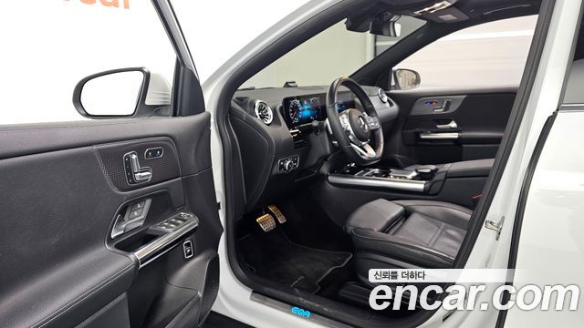 Mercedes-Benz EQA 2022 — photo 13