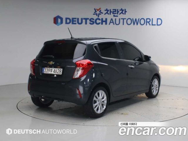 Chevrolet Korea Spark 2022 — photo 2