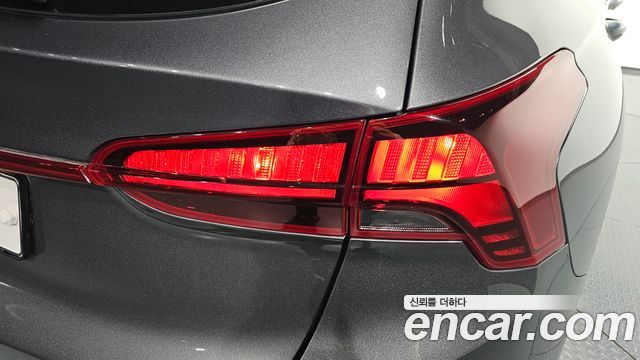 Hyundai Santafe 2021 — photo 9