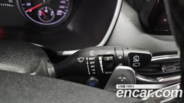Hyundai Santafe 2021 — photo 28