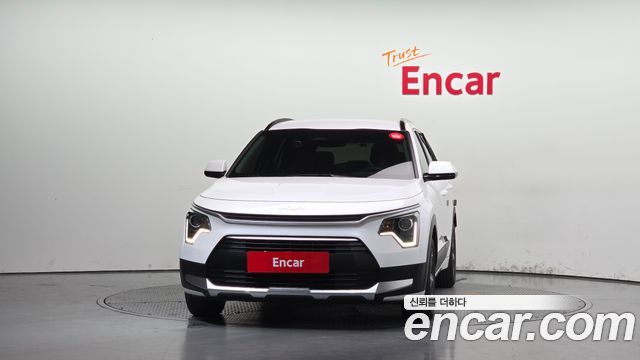 Kia Niro 2024 — photo 3