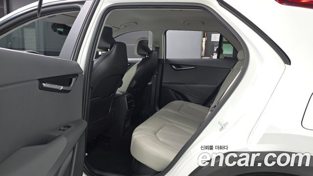 Kia Niro 2024 — photo 11