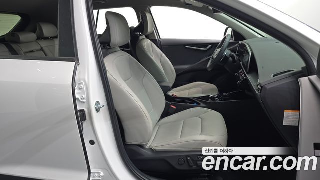 Kia Niro 2024 — photo 12