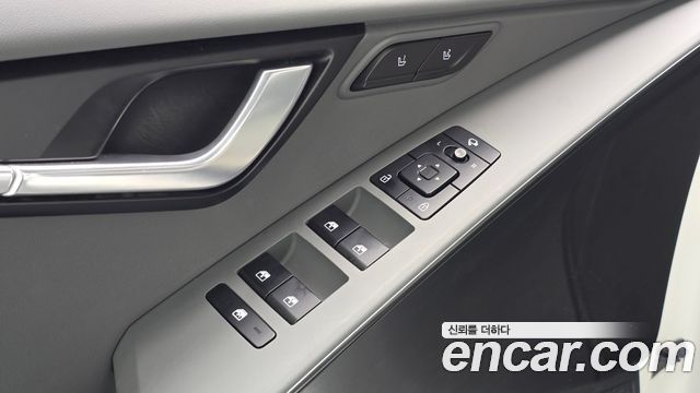 Kia Niro 2024 — photo 14