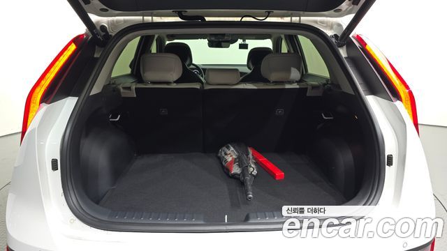 Kia Niro 2024 — photo 20