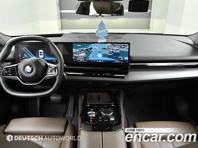 BMW 5-Series 2024 — photo 7