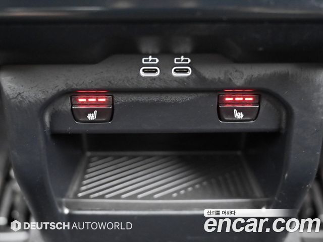 BMW 5-Series 2024 — photo 16
